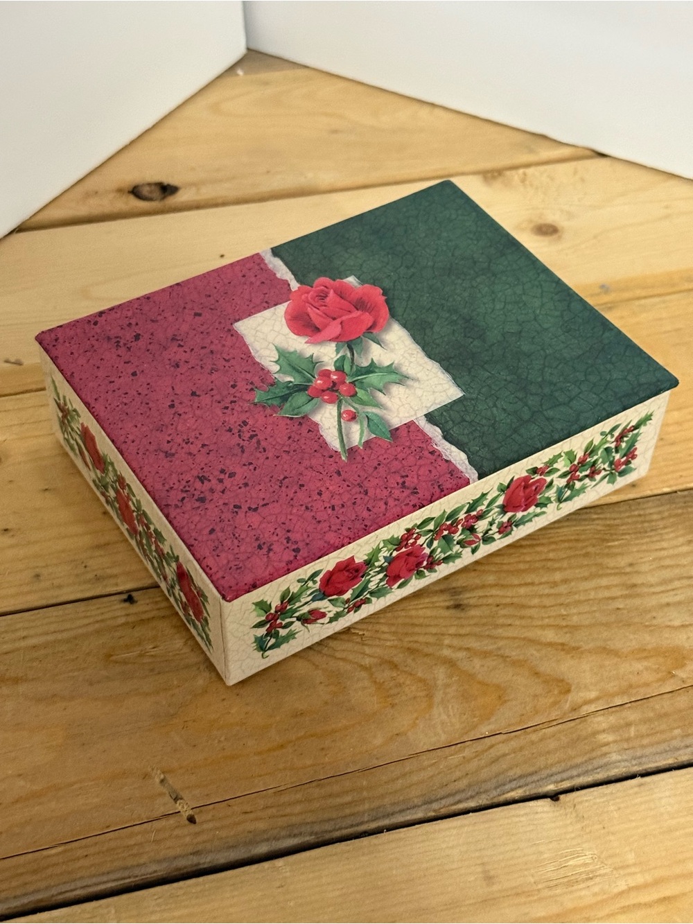 Vintage American Greetings Christmas Keepsake Box Stationery Set Holly Rose New